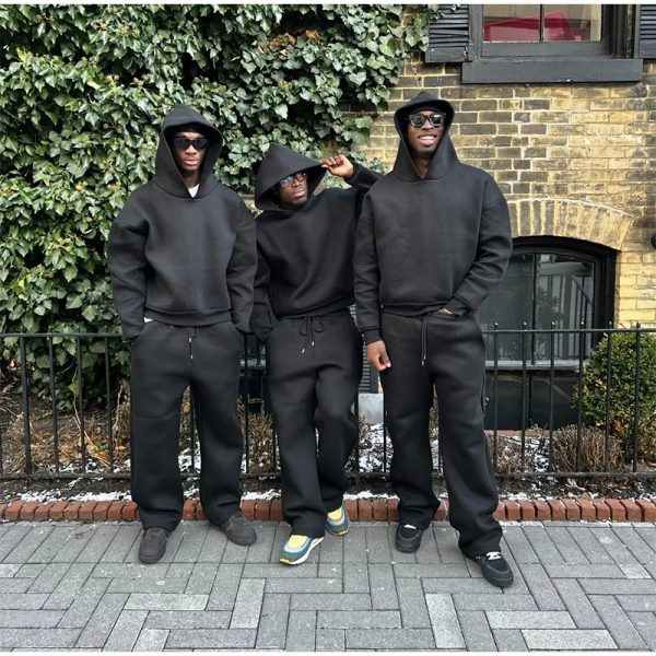 JAKOBE | TRACKSUIT.